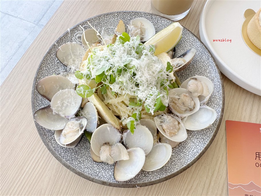 南投魚池。蠻荒咖啡，鄰近日月潭，超熱門網美玻璃屋咖啡廳 @雯雯的玩樂地圖
