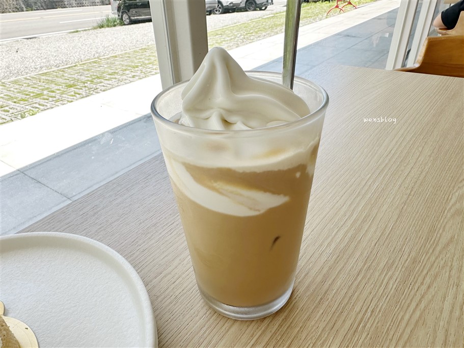 南投魚池。蠻荒咖啡，鄰近日月潭，超熱門網美玻璃屋咖啡廳 @雯雯的玩樂地圖