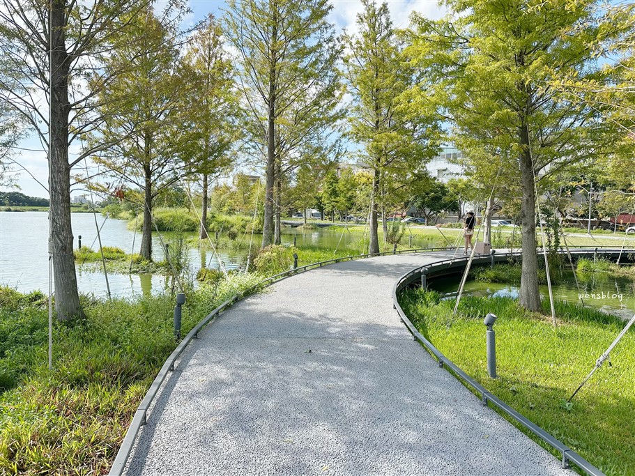 桃園大園。喬寓咖啡，華興池生態埤塘公園內的湖畔咖啡廳 @雯雯的玩樂地圖