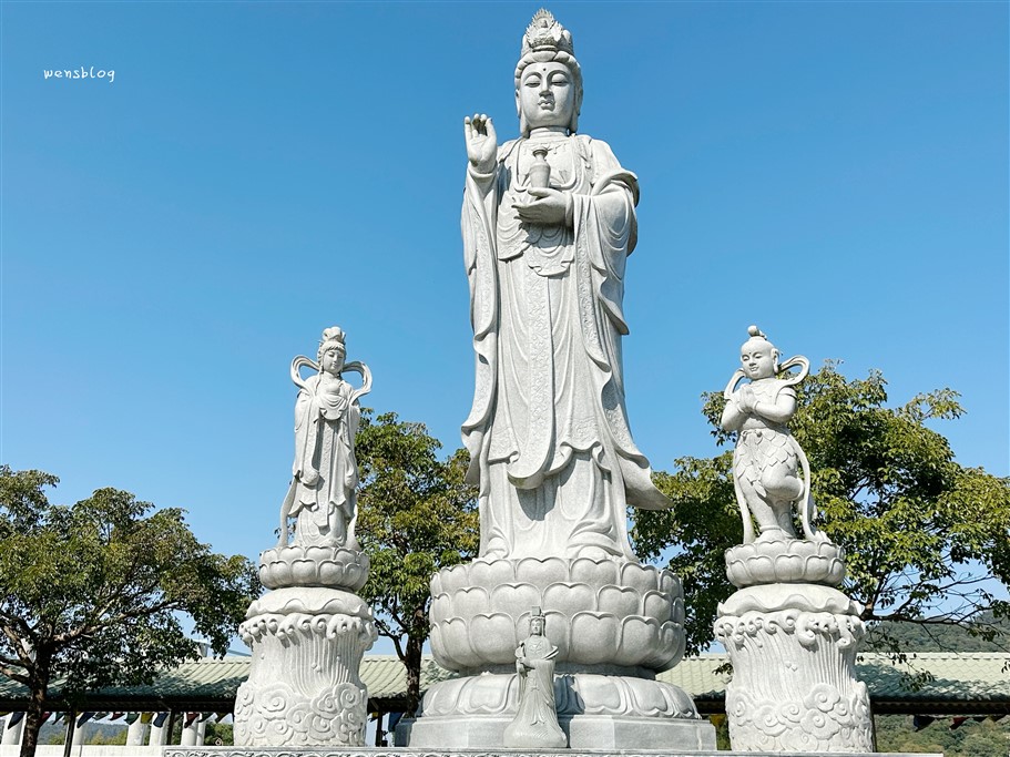 苗栗三義。佛頂山朝聖寺,宏偉壯麗的佛寺建築,多尊雕刻栩栩如生的佛像,洗滌心靈的好去處 @雯雯的玩樂地圖 苗栗三義。佛頂山朝聖寺,宏偉壯麗的佛寺建築,多尊雕刻栩栩如生的佛像,洗滌心靈的好去處 @雯雯的玩樂地圖