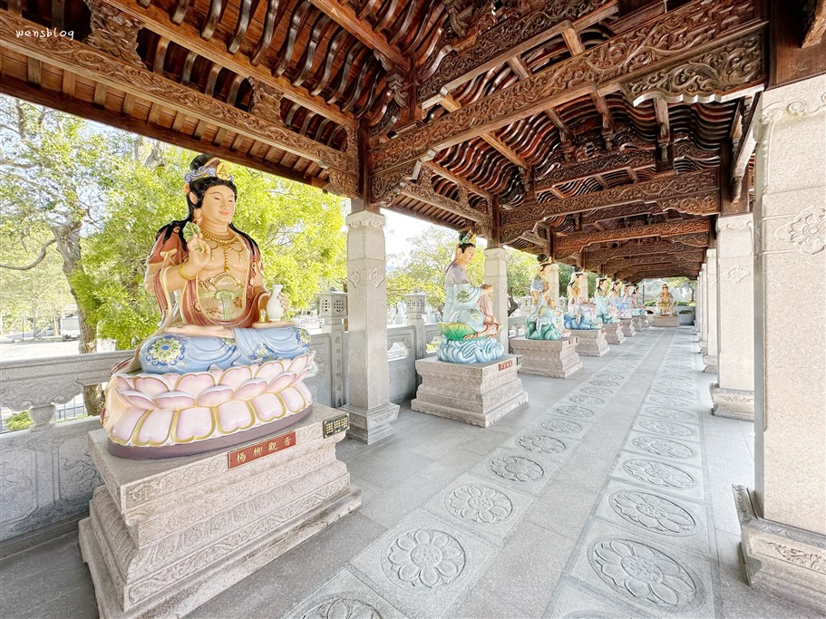 苗栗三義。佛頂山朝聖寺,宏偉壯麗的佛寺建築,多尊雕刻栩栩如生的佛像,洗滌心靈的好去處 @雯雯的玩樂地圖 苗栗三義。佛頂山朝聖寺,宏偉壯麗的佛寺建築,多尊雕刻栩栩如生的佛像,洗滌心靈的好去處 @雯雯的玩樂地圖