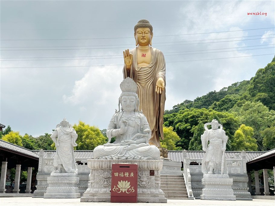 苗栗三義。佛頂山朝聖寺,宏偉壯麗的佛寺建築,多尊雕刻栩栩如生的佛像,洗滌心靈的好去處 @雯雯的玩樂地圖 苗栗三義。佛頂山朝聖寺,宏偉壯麗的佛寺建築,多尊雕刻栩栩如生的佛像,洗滌心靈的好去處 @雯雯的玩樂地圖