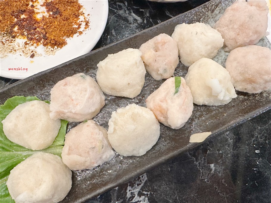 桃園中壢。串味江湖麻辣串串香火鍋,還原四川成都風味,一起來撸串 @雯雯的玩樂地圖 桃園中壢。串味江湖麻辣串串香火鍋,還原四川成都風味,一起來撸串 @雯雯的玩樂地圖