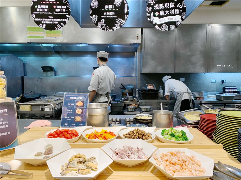 桃園中壢。饗食天堂桃園中壢店，食材品項豐富多元、CP值又高的BUFFET吃到飽 @雯雯的玩樂地圖