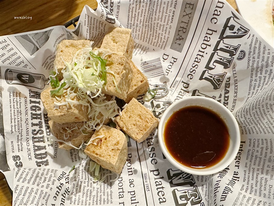 桃園中壢。大川酒飽,越夜越熱鬧的深夜食堂 @雯雯的玩樂地圖