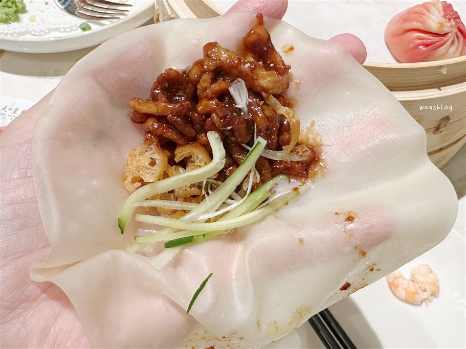 桃園中壢。樂天皇朝桃園大江店,大江新開幕~招牌特色8色小籠包,吸睛又好拍照 @雯雯的玩樂地圖 桃園中壢。樂天皇朝桃園大江店,大江新開幕~招牌特色8色小籠包,吸睛又好拍照 @雯雯的玩樂地圖