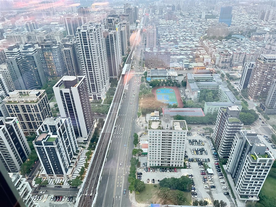 新北新莊。INPARADISE饗饗新莊 i-Tower,高空吃到飽,美食配美景無敵享受 @雯雯的玩樂地圖 新北新莊。INPARADISE饗饗新莊 i-Tower,高空吃到飽,美食配美景無敵享受 @雯雯的玩樂地圖