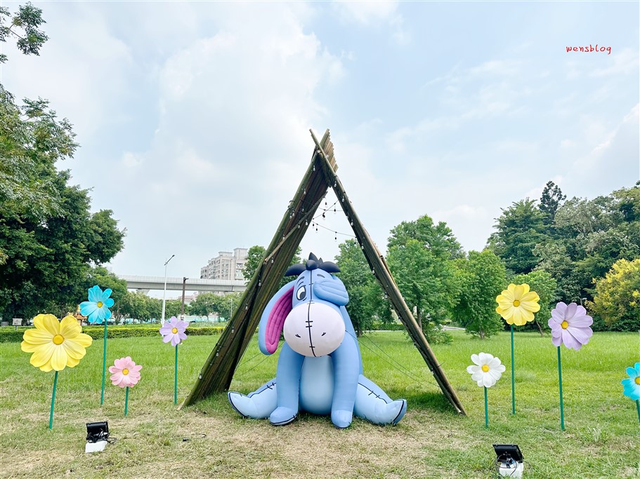 嘉義。2026光織影舞，小熊維尼100週年主題，北香湖公園療癒登場 @雯雯的玩樂地圖