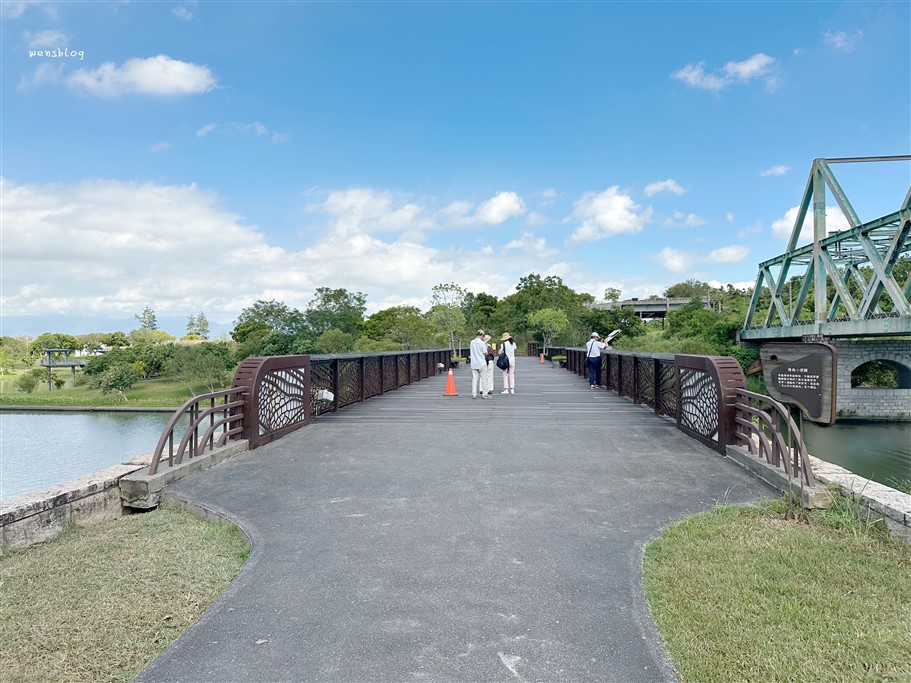 宜蘭冬山。冬山河森林公園生態綠舟，乘船欣賞河岸風光，必拍IG爆紅的神秘河道 @雯雯的玩樂地圖