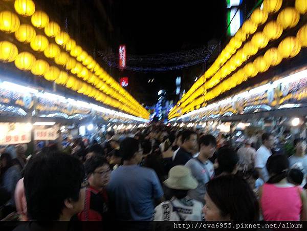 [基隆]1020824基隆廟口夜市~名列2010年十大夜市之一 @雯雯的玩樂地圖