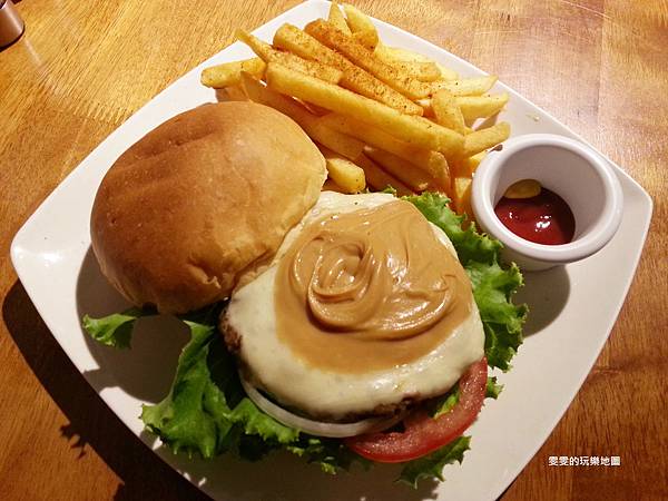 [桃園中壢]Yummy Burger~內壢隱藏版美式餐廳,元智大學學生的最愛,平民價位(結束營業) @雯雯的玩樂地圖