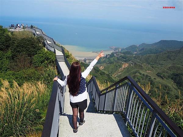 新北瑞芳景點。報時山步道,最容易輕鬆登頂的觀海步道,還能順便品嚐在地隱藏版美食白帶魚米粉湯 @雯雯的玩樂地圖