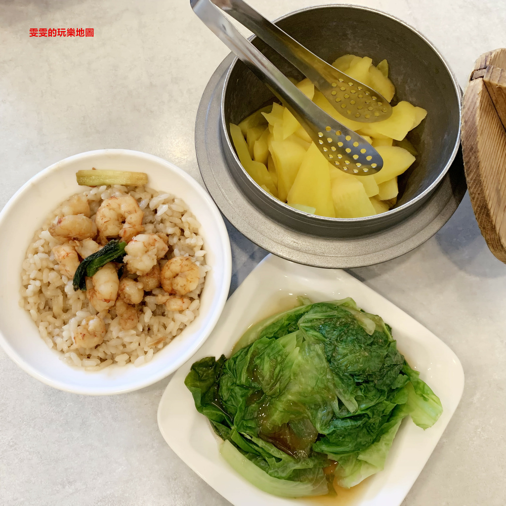 台南。中西區小吃美食這樣吃,康樂街牛肉湯、矮仔成蝦仁飯 @雯雯的玩樂地圖