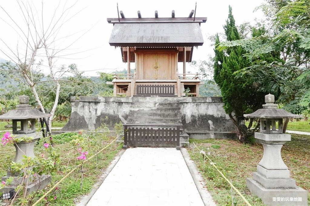 台東。鹿野神社，日式老神社，順遊小景點 @雯雯的玩樂地圖